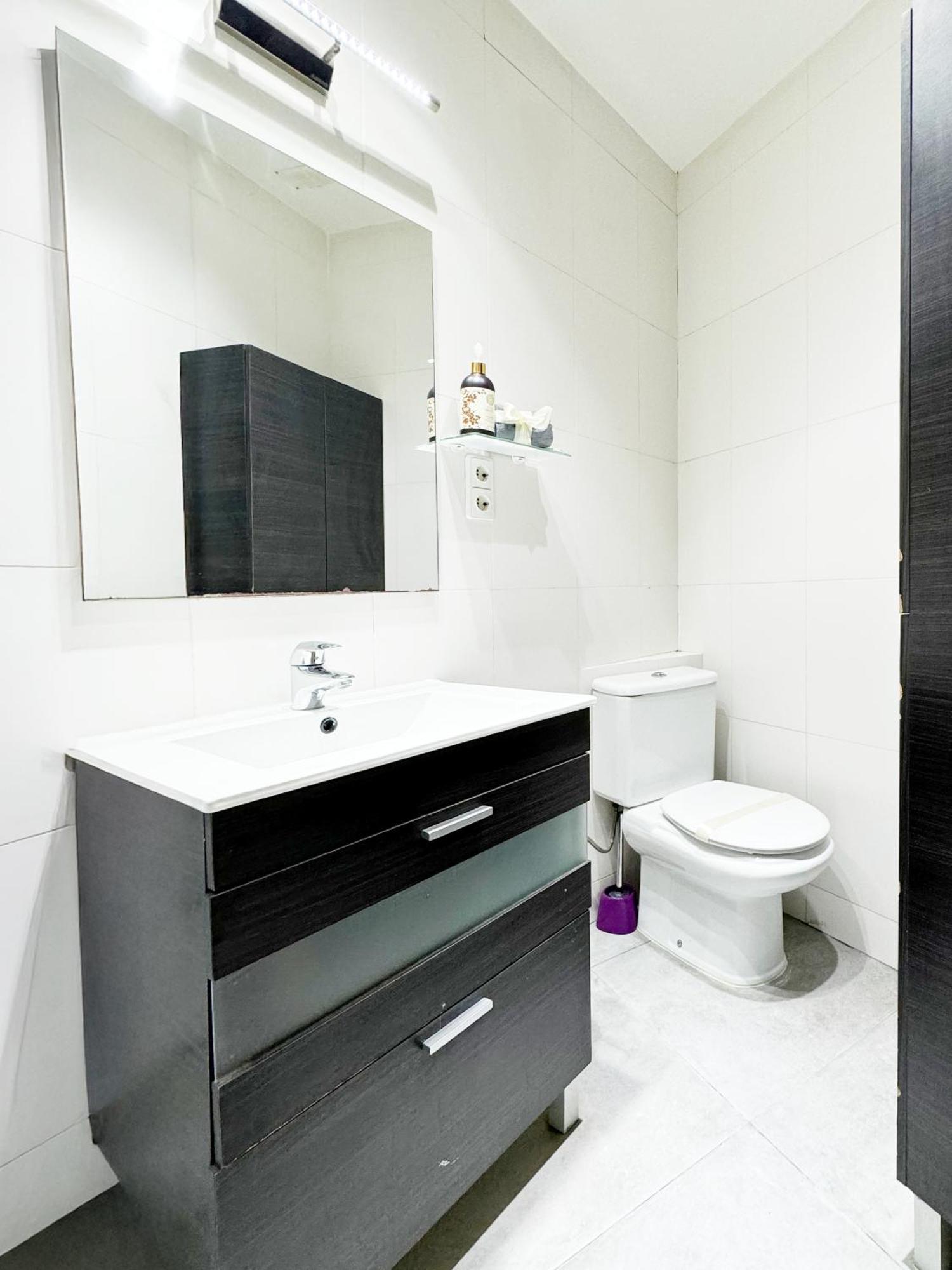 Apartamento Luminoso, Con Patio Y Buena Zona Madrid Exterior foto